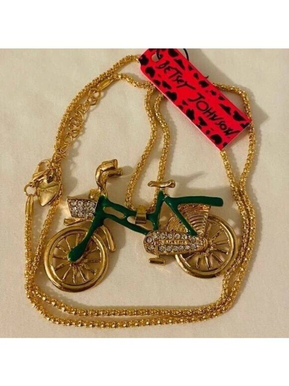 Betsey Johnson Green Bicycle Bike Necklace New - Picture 3 of 4